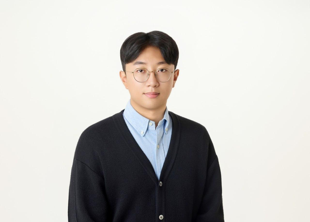 민거홍 (GUHONG MIN)